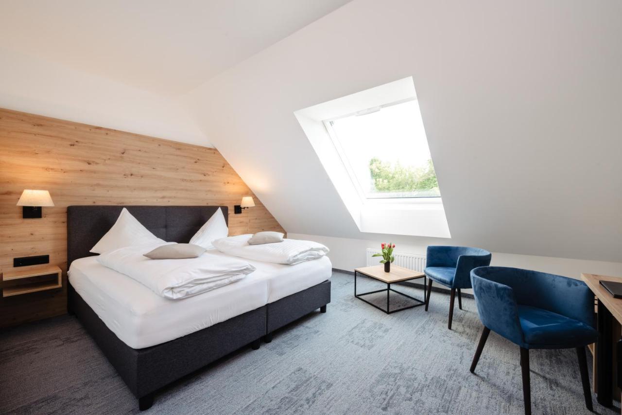 Landhotel Freitag Sankt Paul im Lavanttal ภายนอก รูปภาพ
