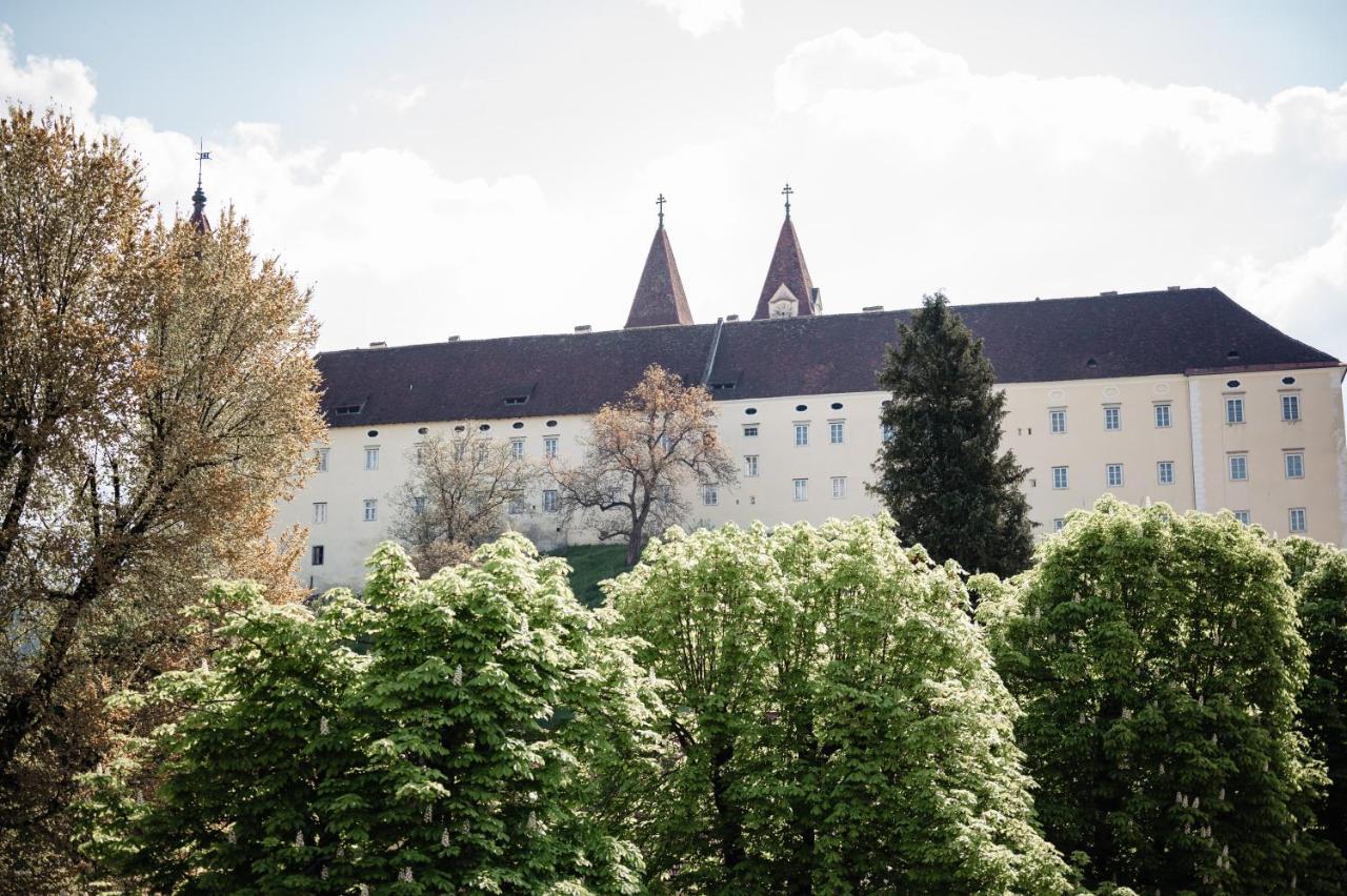 Landhotel Freitag Sankt Paul im Lavanttal ภายนอก รูปภาพ